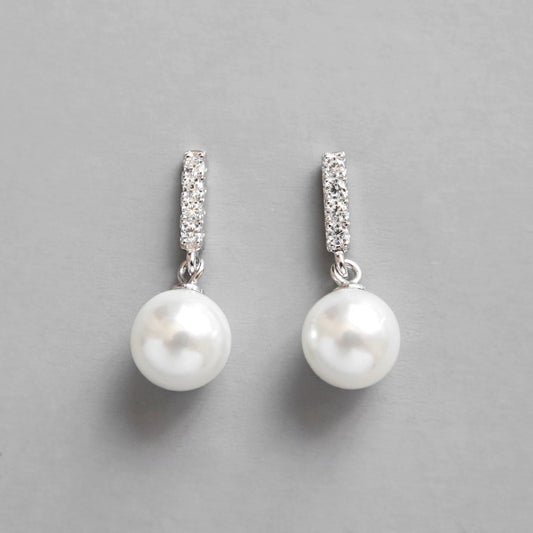 Round Shell Pearl Earrings